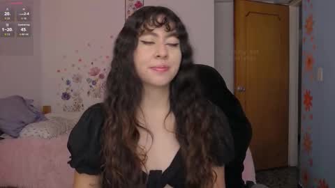 Snapshot of leslie9669 chatting on 09.27.25 Lesly online show from 09.27.25