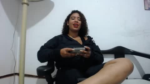 Snapshot of leslycarsson chatting on 03.03.25 lesly online show from 03.03.25