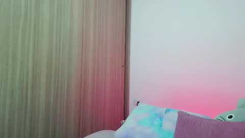 Snapshot of leslystone_ chatting on 01.10.26 Lesly online show from 01.10.26