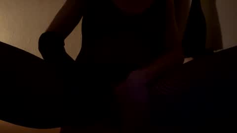 Snapshot of lessbibixxx69 chatting on 10.13.25 Bibixxx69 Nymphe online show from 10.13.25