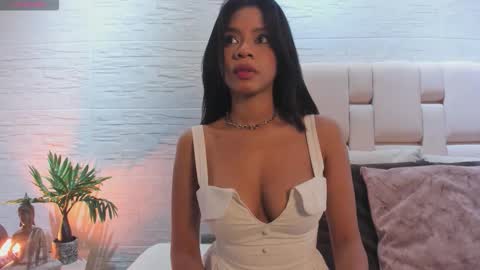 Less Lee online show from 02.17.26