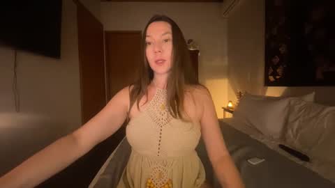 Snapshot of lessya_magic chatting on 05.19.26 lessya_magic online show from 05.19.26