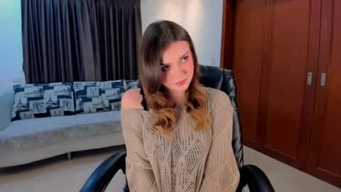 lesya krutalevich online show from 04.15.26