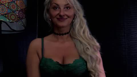 leticiareys online show from 03.25.26