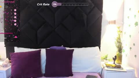 Snapshot of letiziia_sky chatting on 04.10.26 letiziia online show from 04.10.26