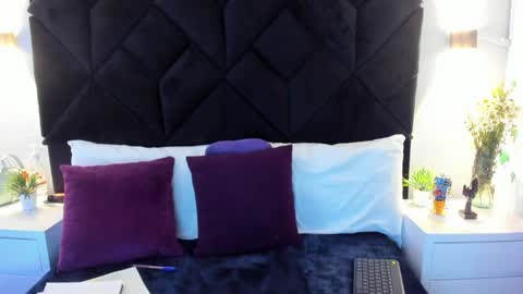 Snapshot of letiziia_sky chatting on 05.14.26 letiziia online show from 05.14.26