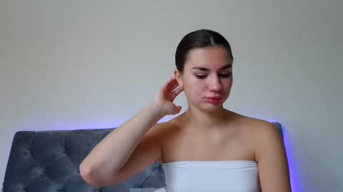 Emily online show from 10.28.25