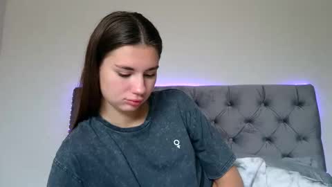 Emily online show from 11.04.25