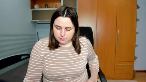 Naomi online show from 04.25.26