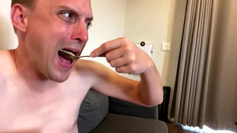 lilithgaze online show from 02.03.26