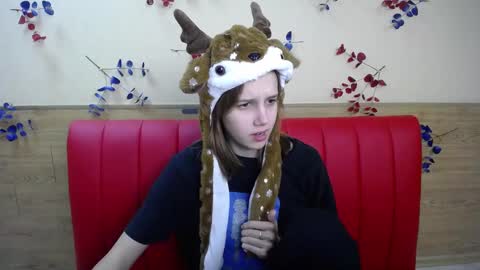 Snapshot of letty_curly chatting on 12.05.24 letty_curly online show from 12.05.24