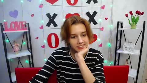 Snapshot of letty_curly chatting on 01.27.25 letty_curly online show from 01.27.25