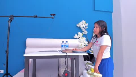 Maria Jose online show from 08.05.26