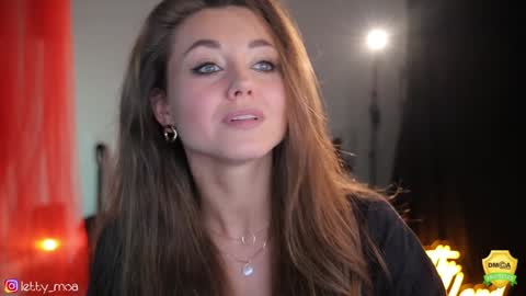 Letty Moa         - IG direct letty moa online show from 12.18.25