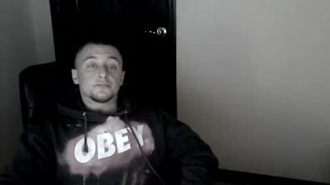 Snapshot of lev1ngston chatting on 01.29.25 lev1ngston online show from 01.29.25