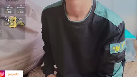 Levi  online show from 02.23.25