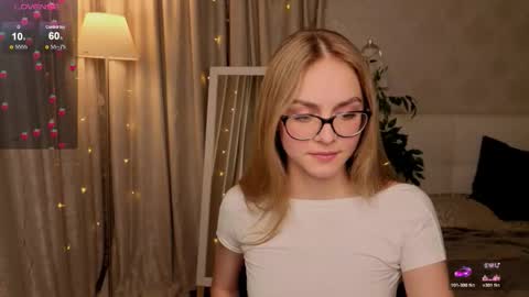 Snapshot of leviavillat chatting on 01.07.26 Rita online show from 01.07.26