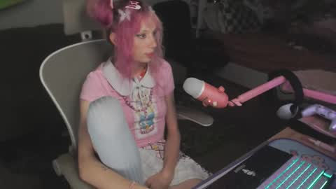 lewdy booty online show from 10.18.25