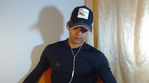 i  am lewis ly EDUARDO MEMDOZA15 online show from 02.12.26