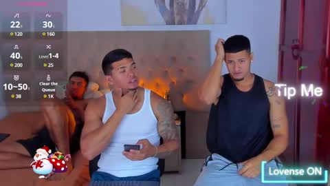 Snapshot of lewishamiltom chatting on 02.27.25 lewis online show from 02.27.25