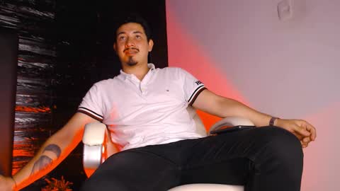 Snapshot of lex__miller chatting on 01.11.26 lex__miller online show from 01.11.26