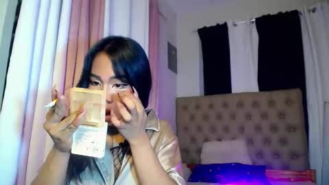 lexi_foru online show from 11.30.25