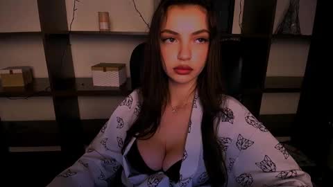 Alexia online show from 12.06.24