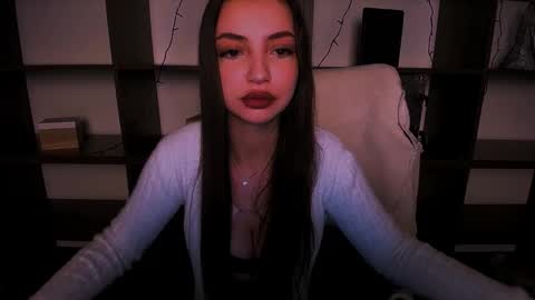 Alexia online show from 12.15.24