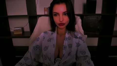 Alexia online show from 01.10.25