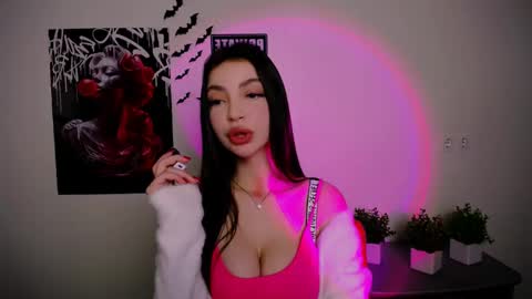 Alexia online show from 02.25.25