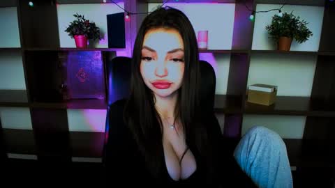 Alexia online show from 02.28.25