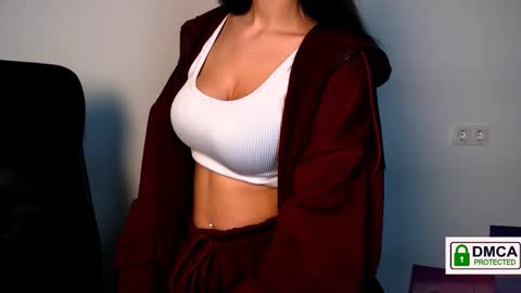 Alexia online show from 10.08.25