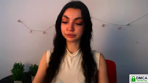 Alexia online show from 04.17.26