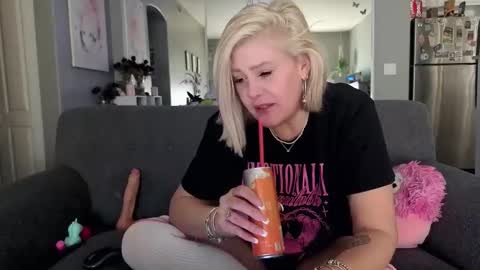 Lexi online show from 01.08.26