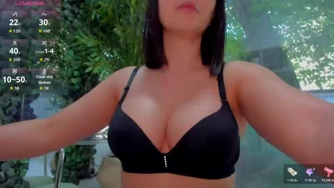 Snapshot of lexi_storm chatting on 05.29.26 lexi_storm online show from 05.29.26