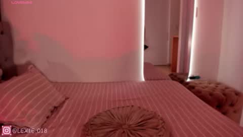 Snapshot of lexie_red chatting on 12.20.25 LEXIE online show from 12.20.25