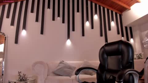 Lexie  online show from 01.18.25