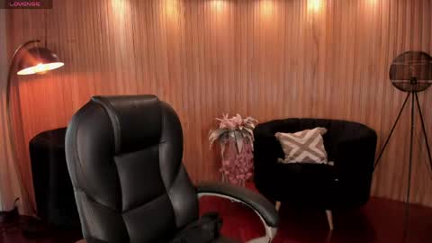 Snapshot of lexiewayne chatting on 05.29.26 Lexie online show from 05.29.26