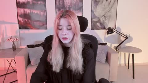 Lexi Wenford NO NUDE GODDESS online show from 12.11.24