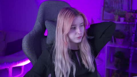 Lexi Wenford NO NUDE GODDESS online show from 12.13.24