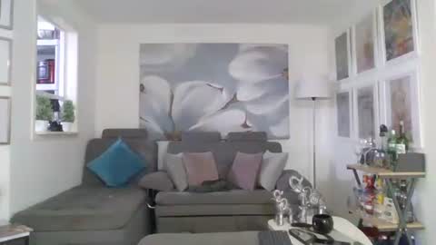 LEXX  BUSTER online show from 10.28.25