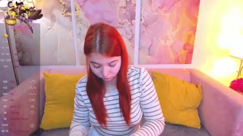 Snapshot of lexxxyone chatting on 01.15.25 lexxxyone online show from 01.15.25