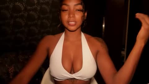 Snapshot of lexy_squirt_queen chatting on 09.12.25 LEXY - Independent account online show from 09.12.25