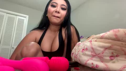 lexymexy22 online show from 04.28.26