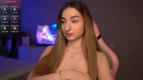 Snapshot of lexystoun chatting on 10.22.25 Lexy online show from 10.22.25