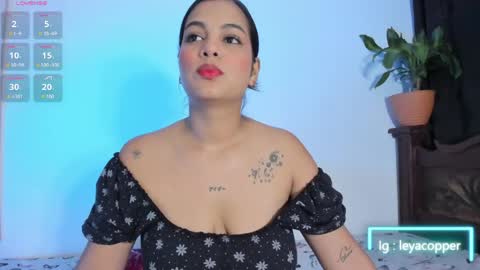 Leya online show from 05.04.26