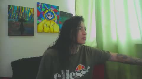 Snapshot of leyla_horny_bg chatting on 11.25.25 leyla_horny_bg online show from 11.25.25