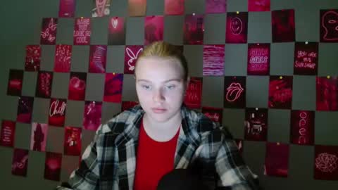 Leyla online show from 09.23.25