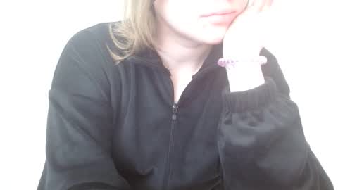 Leyla online show from 04.28.26