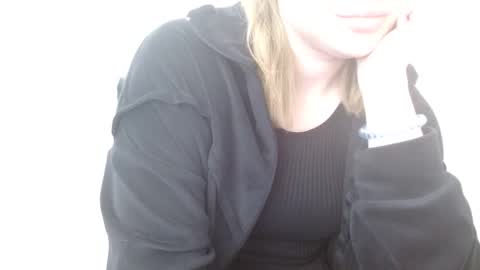Leyla online show from 05.06.26